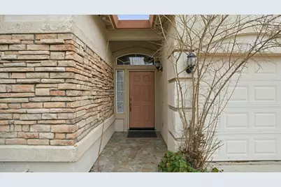 2271 Robert Gabriel Drive, Tracy, CA 95377 - Photo 6