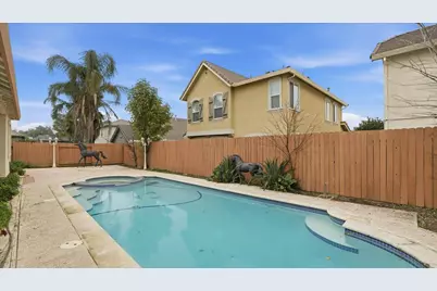 2271 Robert Gabriel Drive, Tracy, CA 95377 - Photo 2