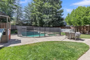 1856 Ridgeview Dr, Roseville, CA 95661 - Photo 32