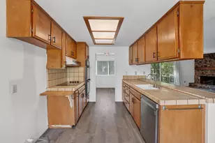6129 Kifisia Way, Fair Oaks, CA 95628 - Photo 28