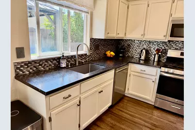 879 Wallace Drive, Woodland, CA 95776 - Photo 12