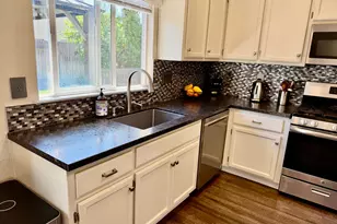 879 Wallace Dr, Woodland, CA 95776 - Photo 12