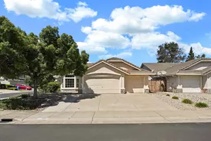 8992 Panamint Ct, Elk Grove, CA 95624 - Photo 1