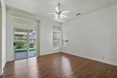 8992 Panamint Court, Elk Grove, CA 95624 - Photo 28