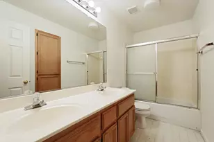 8992 Panamint Ct, Elk Grove, CA 95624 - Photo 20