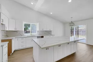 1898 White Oak, Yuba City, CA 95991 - Photo 28