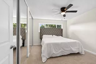 7033 3rd Pkwy, Sacramento, CA 95823 - Photo 8