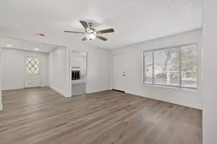 217 N Lincoln St, Coalinga, CA 93210 - Photo 6