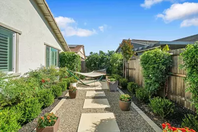 1325 Esplanade Lane, Lincoln, CA 95648 - Photo 32
