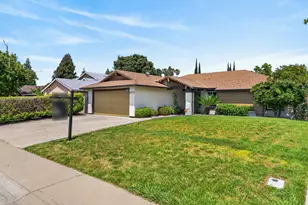 9517 Helio Dr, Sacramento, CA 95827 - Photo 2