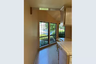 1067 Rio Cidade Way, Sacramento, CA 95831 - Photo 10