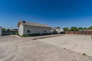 1941 N Main St, Manteca, CA 95336 - Photo 64