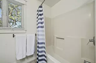 1941 N Main St, Manteca, CA 95336 - Photo 18