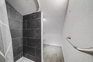 1941 N Main St, Manteca, CA 95336 - Photo 58
