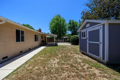 3129 Otis, Modesto, CA 95350 - Photo 36