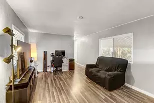 Azimuth Ln, Sacramento, CA 95842 - Photo 10