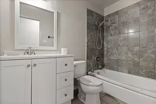 6836 Burdett Way, Sacramento, CA 95823 - Photo 22