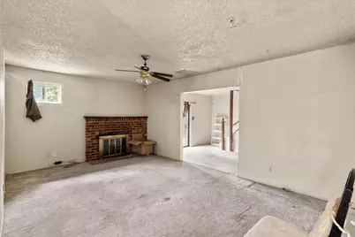6836 Burdett Way, Sacramento, CA 95823 - Photo 12