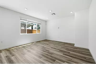 1259 Leonhardt Loop, Lincoln, CA 95648 - Photo 4