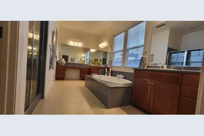 620 W Privado Way, Mountain House, CA 95391 - Photo 40