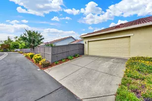5824 Northborough Dr, Sacramento, CA 95835 - Photo 42