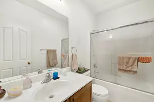 5824 Northborough Dr, Sacramento, CA 95835 - Photo 38