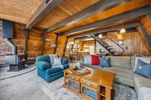 2366 Slumber Way, Soda Springs, CA 95728 - Photo 4