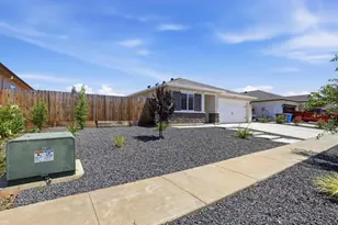 6297 Katrina Dr, Marysville, CA 95901 - Photo 2