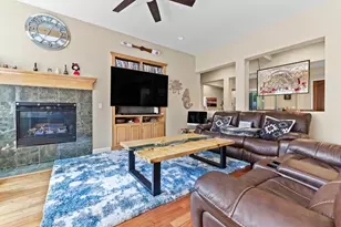 3651 Goldenstar St, Plumas Lake, CA 95961 - Photo 14