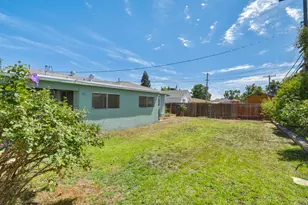 1669 Bowling Green Dr, Sacramento, CA 95815 - Photo 36
