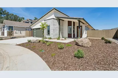 9107 Colzie Court, Elk Grove, CA 95624 - Photo 2