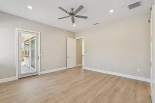 9107 Colzie Ct, Elk Grove, CA 95624 - Photo 4