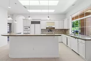 7170 Lost Lake Ln, Roseville, CA 95747 - Photo 20