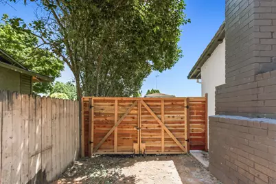 4511 Breckenridge Way, Sacramento, CA 95838 - Photo 32