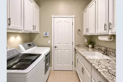 3934 Sterling Oaks Drive, Turlock, CA 95382 - Photo 34