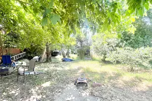 2513 Connie Dr, Sacramento, CA 95815 - Photo 2