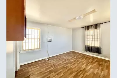 2513 Connie Drive, Sacramento, CA 95815 - Photo 6