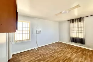 2513 Connie Dr, Sacramento, CA 95815 - Photo 6