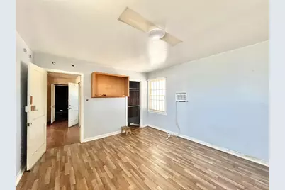 2513 Connie Drive, Sacramento, CA 95815 - Photo 12