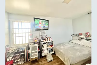 2513 Connie Drive, Sacramento, CA 95815 - Photo 8