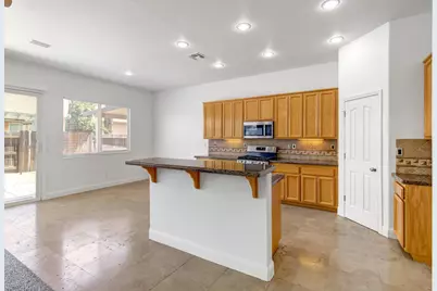 9827 Brinzino Court, Sacramento, CA 95757 - Photo 14