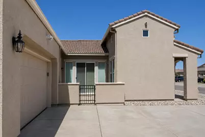9932 Diamonte Way, Sacramento, CA 95829 - Photo 6