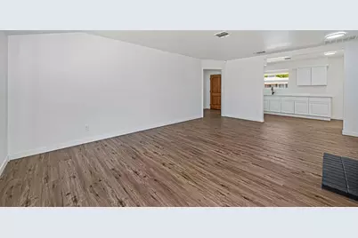1132 Amberwood, Sacramento, CA 95864 - Photo 6