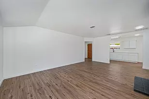 1132 Amberwood, Sacramento, CA 95864 - Photo 6