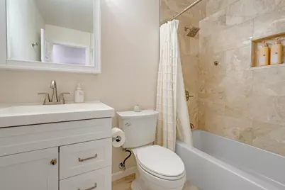 7308 Lawnwood Drive, Sacramento, CA 95828 - Photo 22