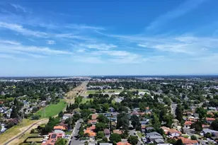 2846 Camarillo Dr, Sacramento, CA 95833 - Photo 36