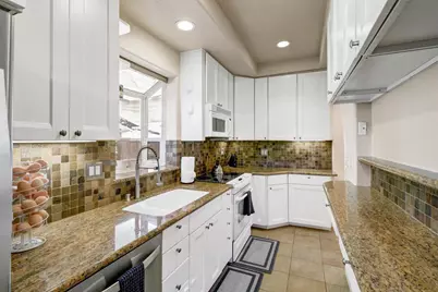3056 6th Avenue, Sacramento, CA 95817 - Photo 22
