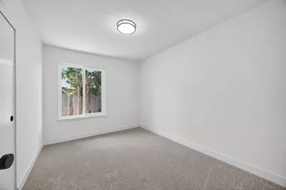 8239 Moorhaven Way, Sacramento, CA 95828 - Photo 28