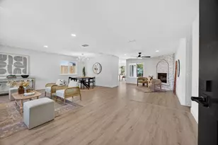 8239 Moorhaven Way, Sacramento, CA 95828 - Photo 6