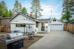 134 E Empire St, Grass Valley, CA 95945 - Photo 2